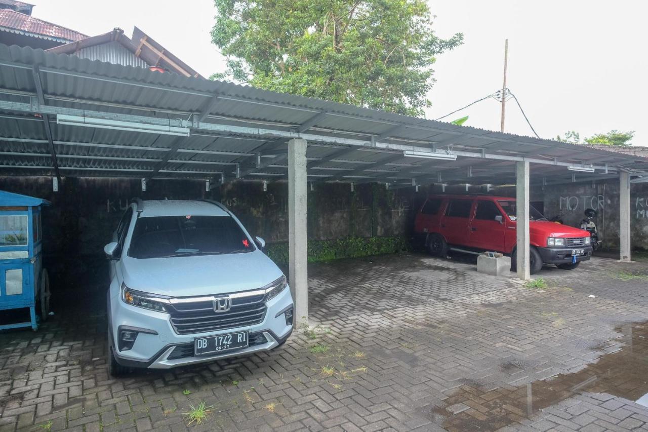 Reddoorz Near Politeknik Manado Exterior foto